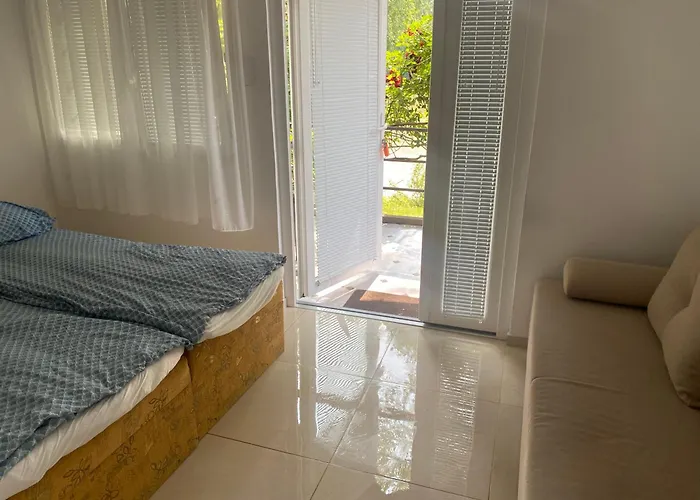 Aqua Bella Apartament *